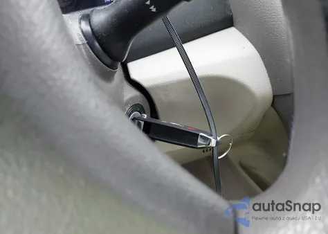 2011 Toyota Camry Le из США, поврежденный, VIN 4T1BF3EK3BU739275